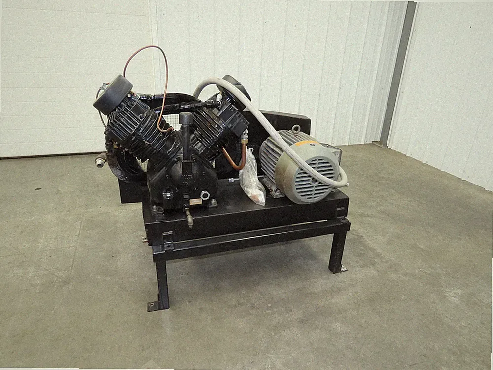 Speedaire Dayton 5Z405C Reciprocating Air Compressor 3Ph 460V 34CFM 175PSI 10Hp
